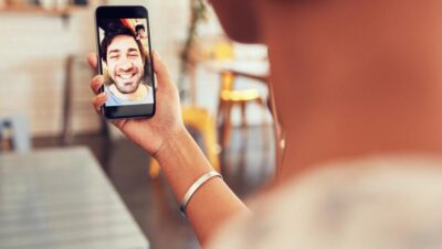 Cómo mejorar la calidad del audio y la imagen en las videollamadas?